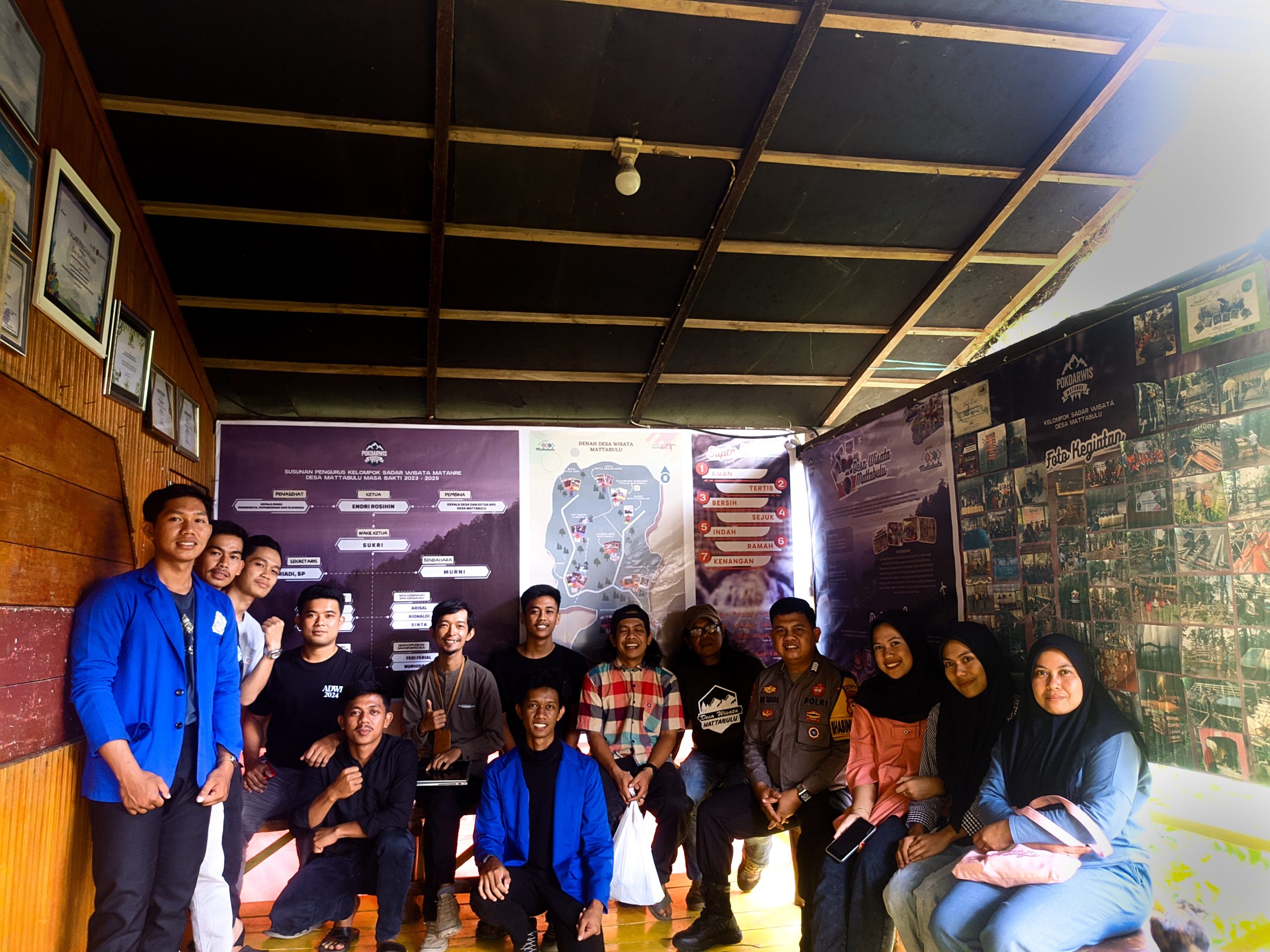 Pelatihan English for Tourism bagi Pokdarwis Desa Wisata Bulu’e oleh Prodi Pendidikan Bahasa Inggris Universitas Muhammadiyah Barru